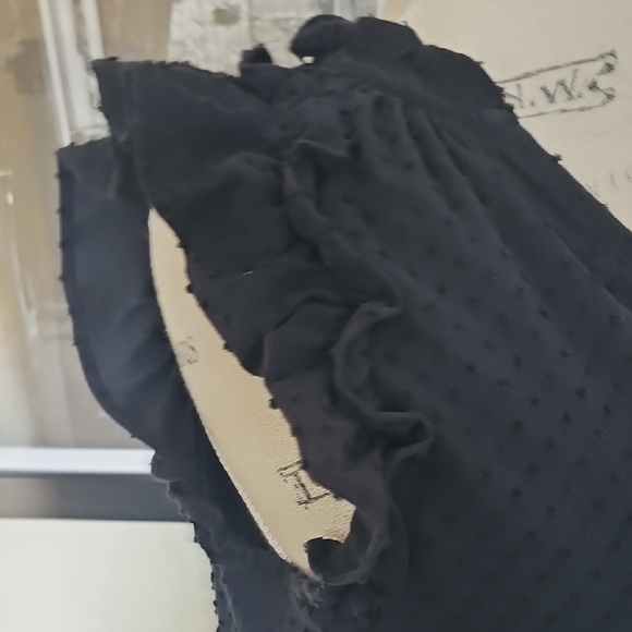 J. Crew sz M black ruffle top - Picture 3 of 10